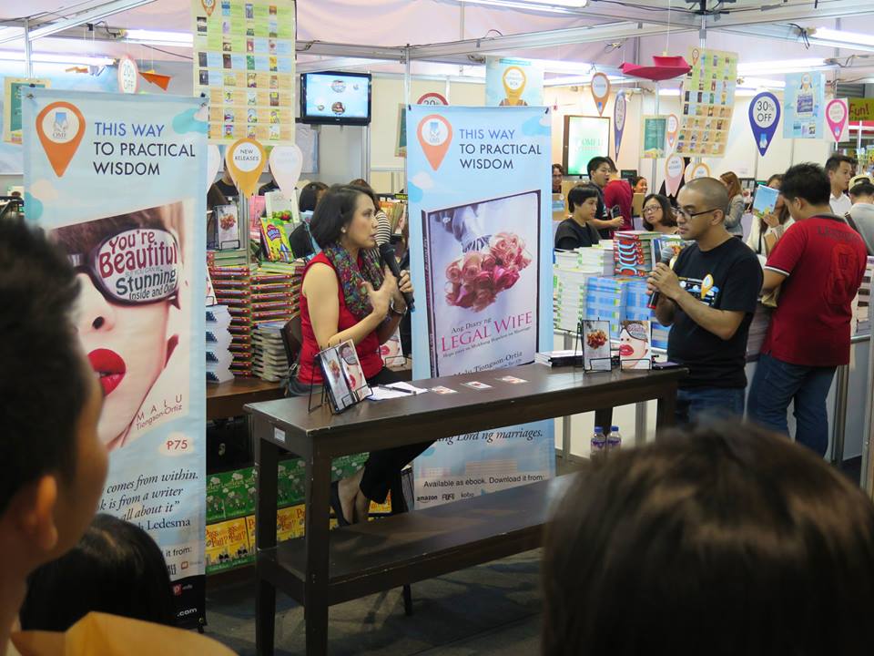 Malu being interviewed at the Book Fair
