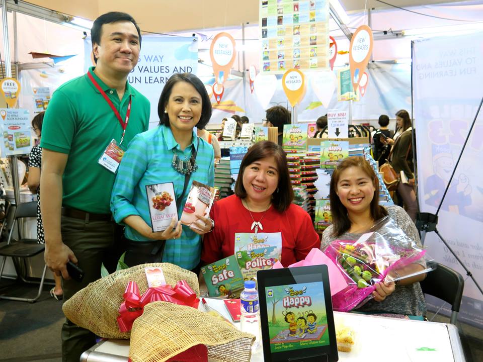 Malu at the OMF Literature Book Launch