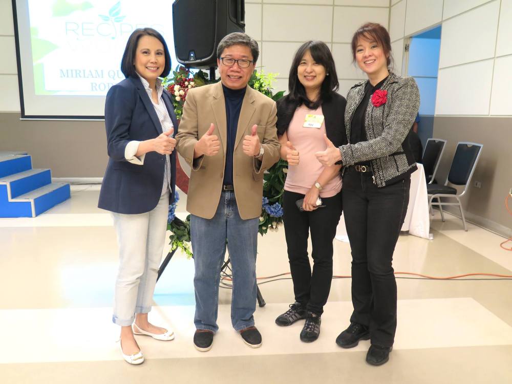 12314277_699120466892080_345371590816862_o