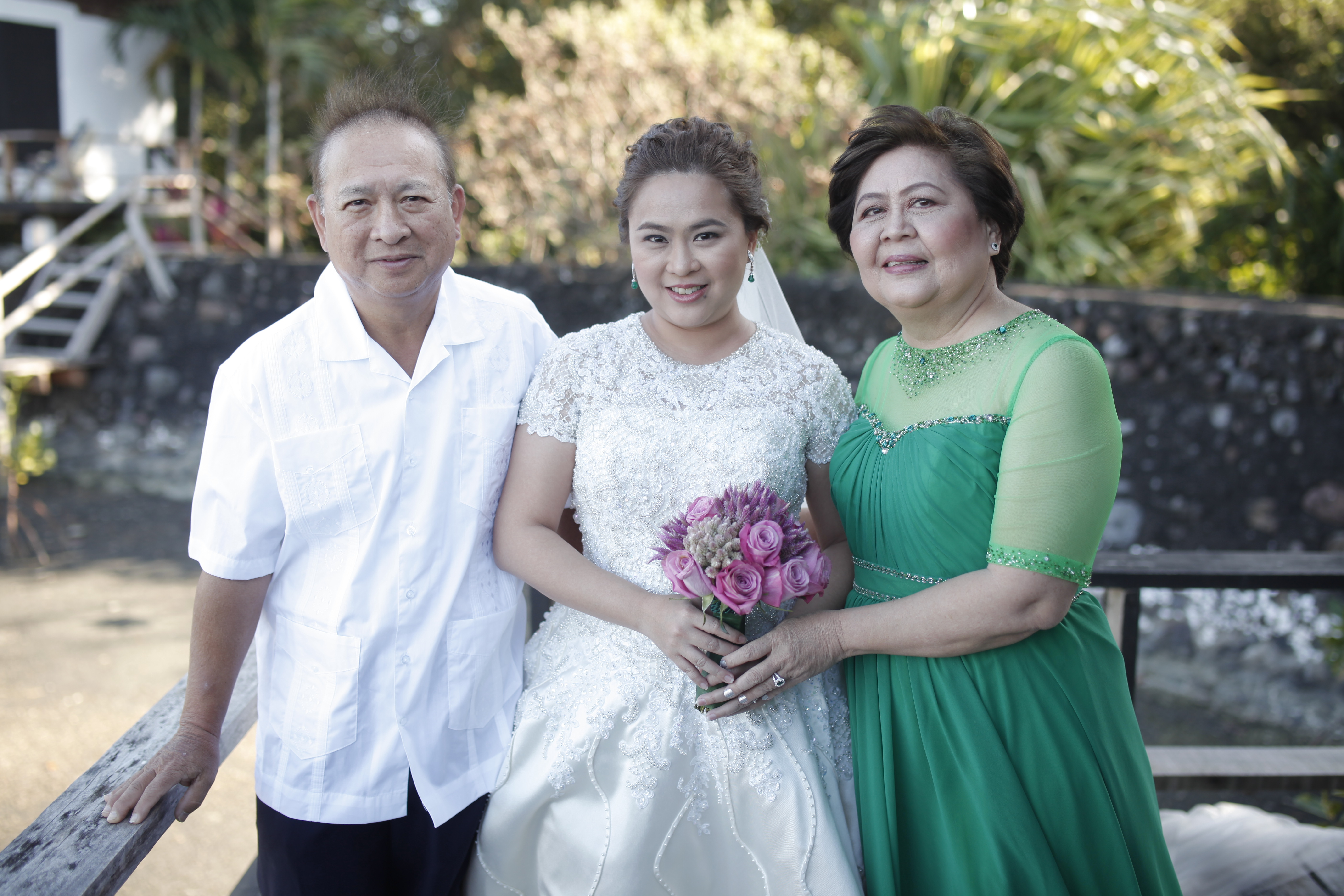 Gema with her papa and me